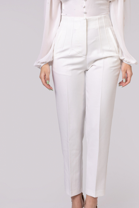 Pantaloni albi cu talie inalta si cusaturi decorative [3]