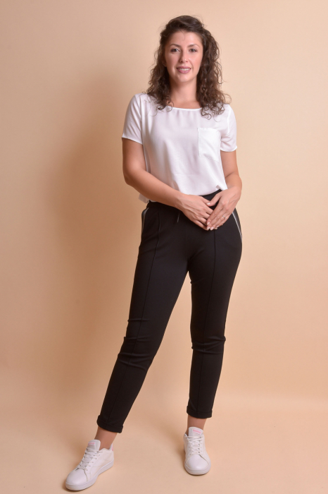 Pantaloni casual negri cu siret si buzunare functionale [6]