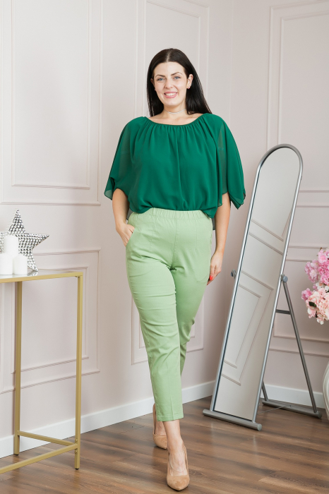 Pantaloni casual verde lime cu talie elastica si buzunare functionale [4]