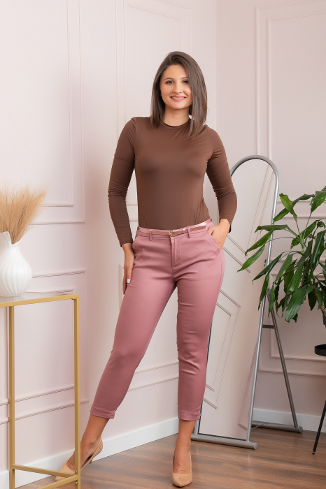 Pantaloni dama roz pudrat conici Blair cu curea si detaliu fundita [4]