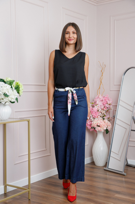 Pantaloni evazati din denim cu cordon floral [5]