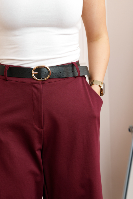 Pantaloni grena evazati cu talie elastica la spate si curea reglabila Molly [2]