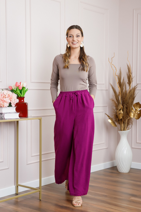 Pantaloni largi magenta cu snur in talie [3]
