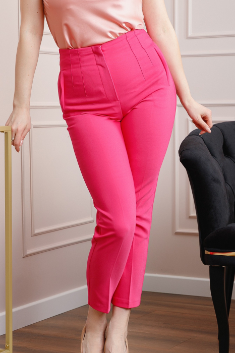 Pantaloni roz cu talie inalta si cusaturi decorative [3]