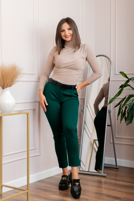 Pantaloni slim verzi cu talie inalta si curea lata [4]