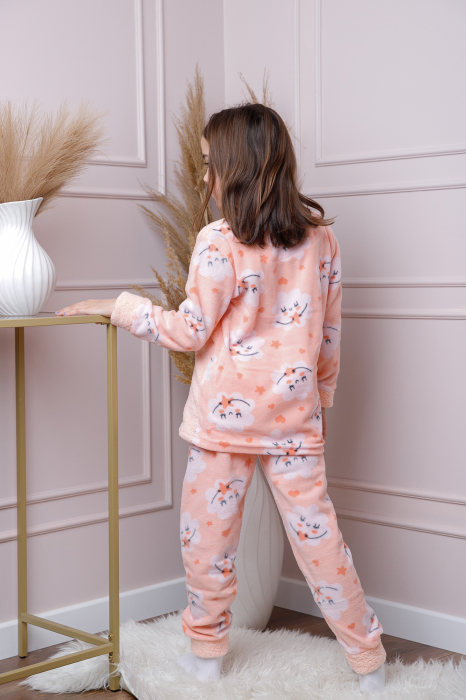 Pijama fetite Daisy din fleece roz somon cu model cu norisori [4]