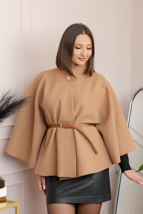 Poncho elegant camel din stofa cu strasuri [2]