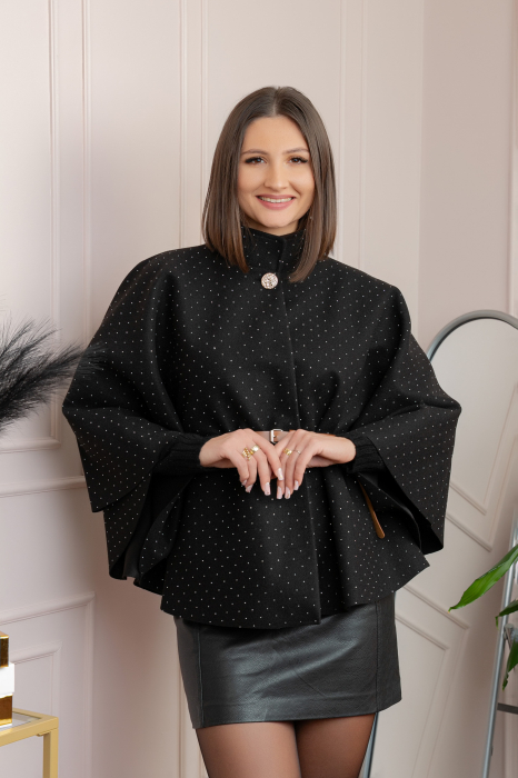 Poncho elegant negru din stofa cu strasuri [4]