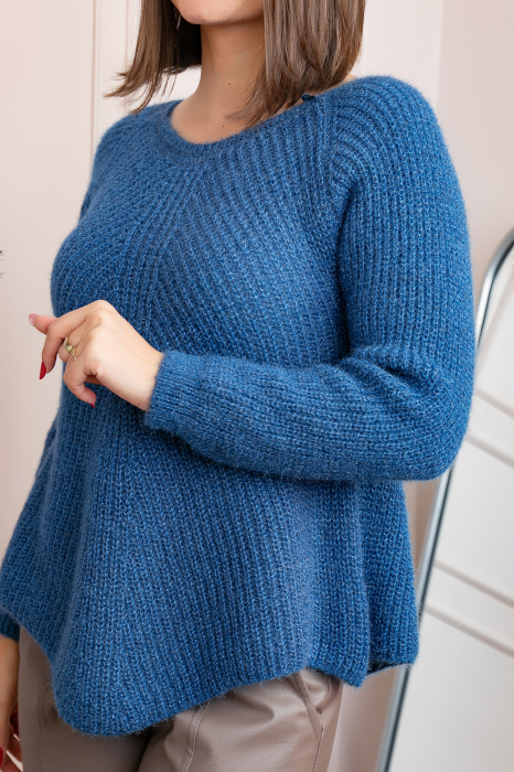 Pulover Bella pufos albastru cu maneci raglan [2]