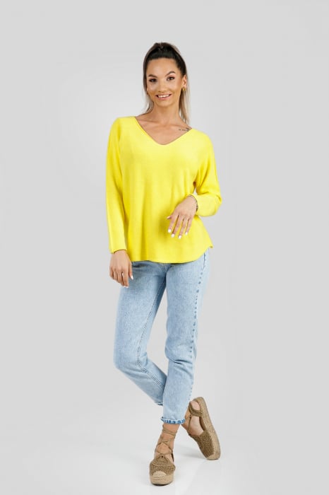 Pulover casual galben neon cu maneci liliac [4]