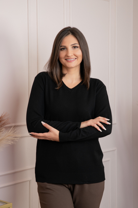 Pulover dama negru cu casmir si decolteu in V Doreen [3]