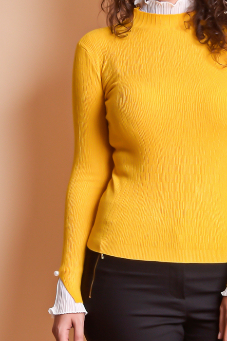 Pulover galben cu guler si maneci creponate [4]