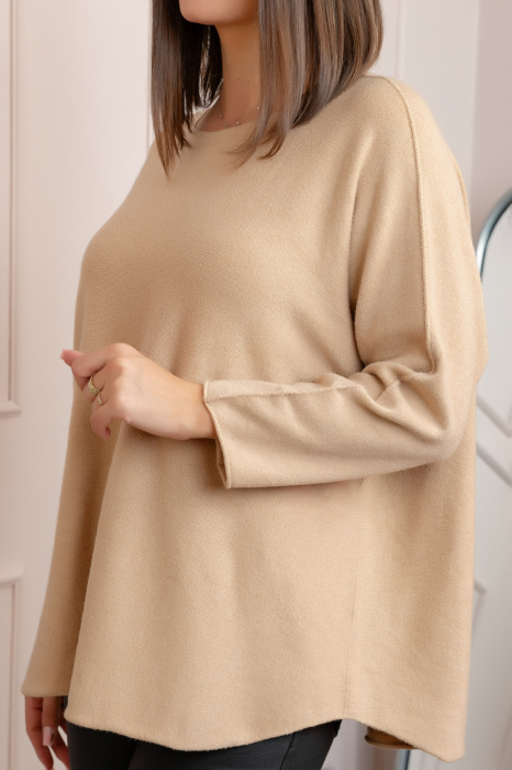 Pulover lejer Bailey cu maneci fluture - Crem [2]