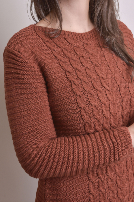 Pulover lung caramiziu cu model impletit [2]