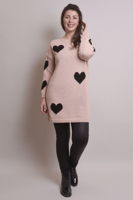 Pulover lung roz pudrat cu inimioare negre [7]