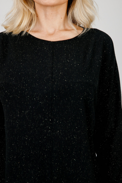 Pulover negru cu fir stralucitor si crepeu lateral [2]