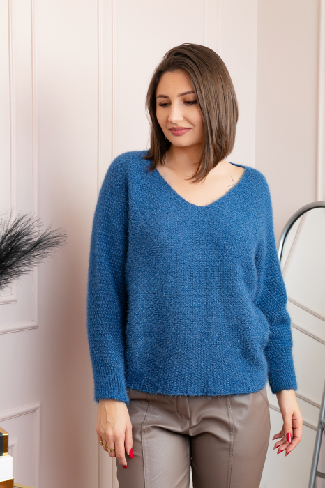 Pulover pufos albastru cu maneci largi [1]