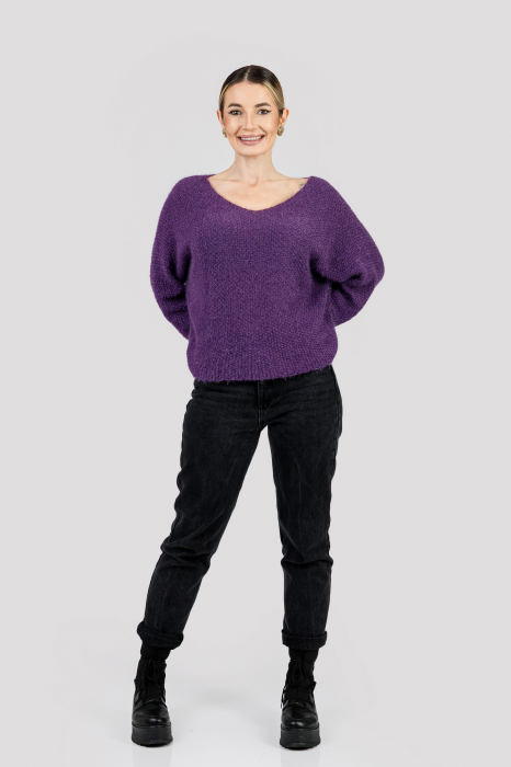 Pulover pufos mov cu maneci largi [4]