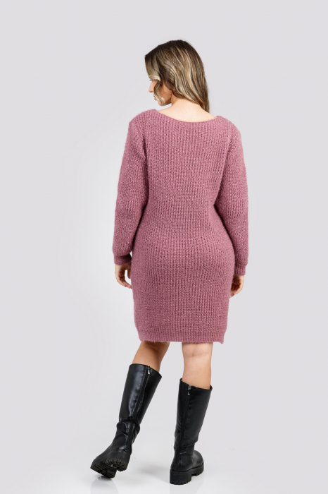 Pulover pufos roz pudrat tip rochie cu decolteu barcuta [3]