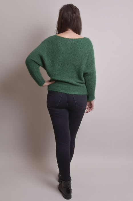 Pulover pufos verde smarald cu maneci largi [7]