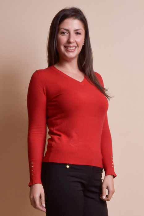 Pulover rosu cu decolteu in V si nasturi decorativi [4]