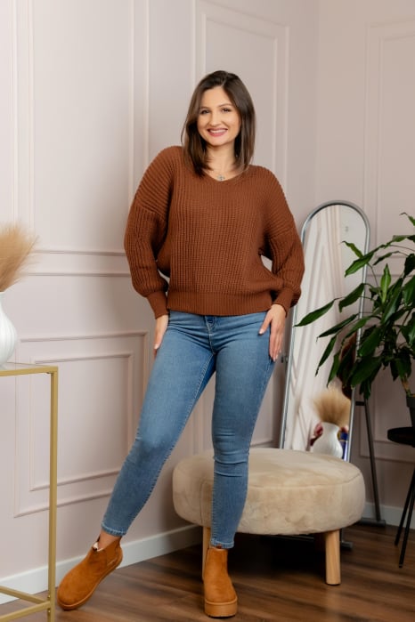 Pulover tricot gros Amy cu decolteu in V - Maro [4]