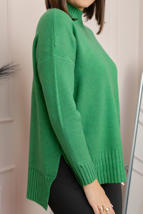 Pulover tricotat lejer cu guler inalt Julia - Verde [2]