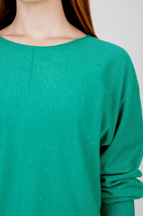 Pulover verde cu fir stralucitor si crepeu lateral [2]