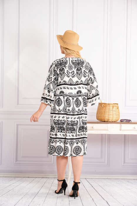 Rochie alba midi boho chic cu imprimeuri mandala negre [3]