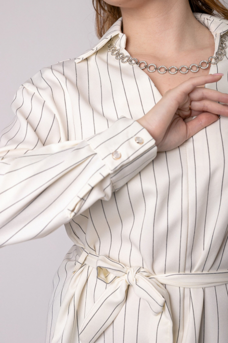 Rochie alba tip camasa cu cordon in talie [2]