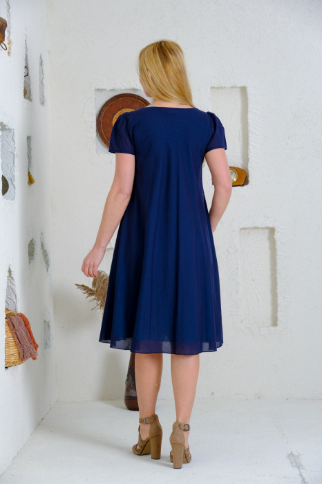 Rochie albastra cu detaliu floral perforat [3]