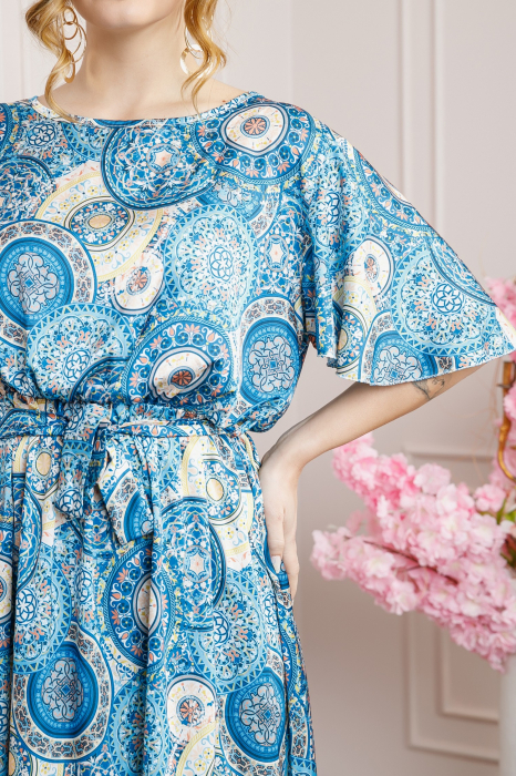 Rochie albastra cu imprimeuri mandala si volanas la maneci [2]