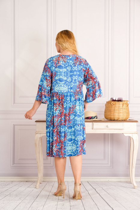 Rochie albastra midi boho chic cu imprimeuri florale corai [3]