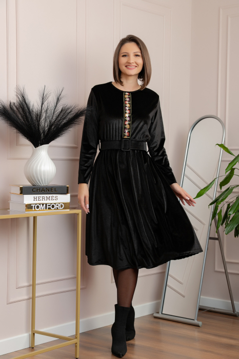 Rochie din catifea Layla cu centura in talie si detaliu boho-floral - Negru [4]