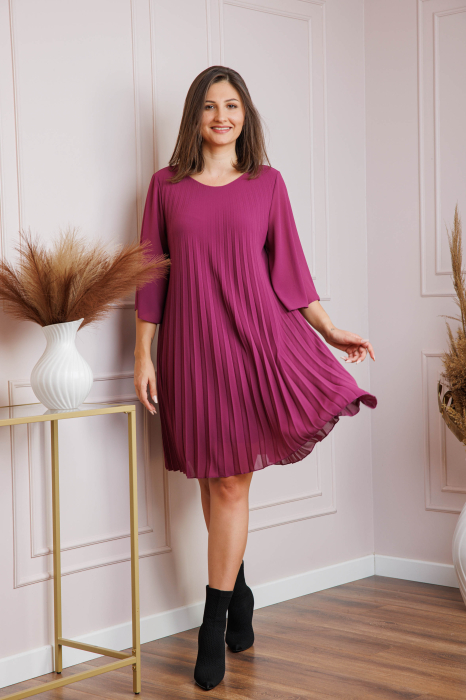 Rochie fuchsia din voal plisat cu maneci 3/4 Tina [4]