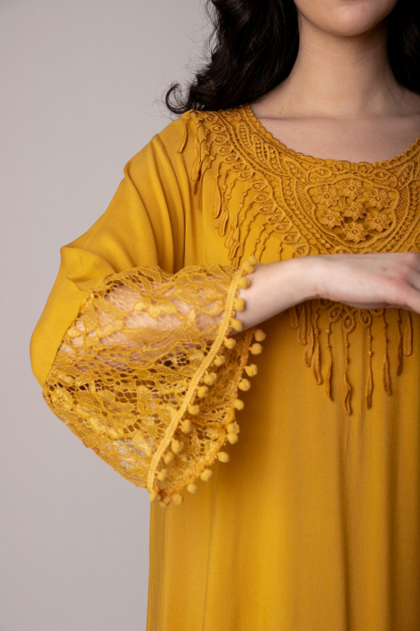 Rochie galben mustar boho chic cu dantela si ciucuri [2]