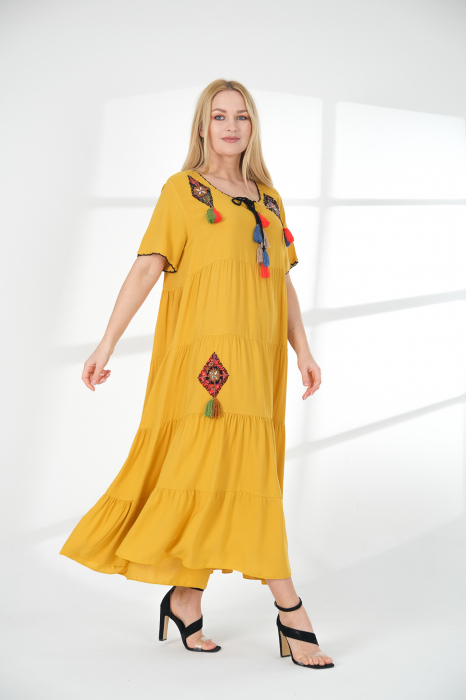Rochie galbena boho chic cu snur si ciucuri [3]