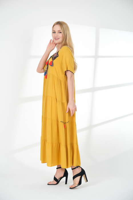 Rochie galbena boho chic cu snur si ciucuri [2]