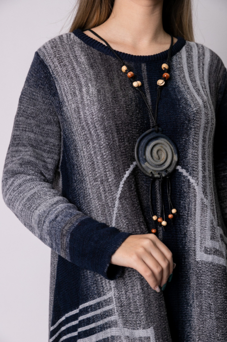 Rochie gri boho chic tricotata cu baza asimetrica [2]