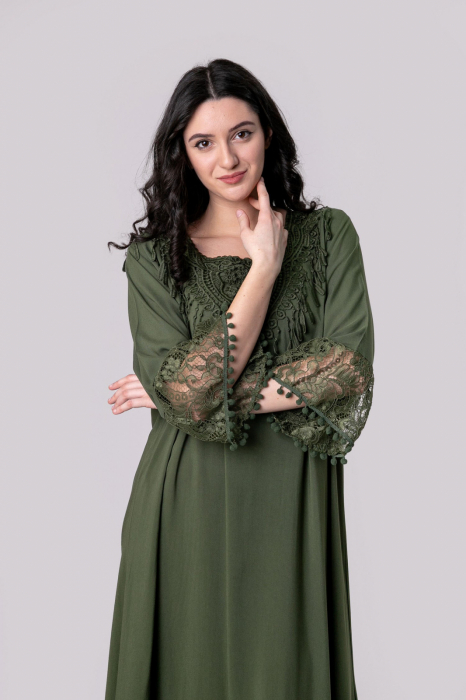 Rochie kaki boho chic cu dantela si ciucuri [3]