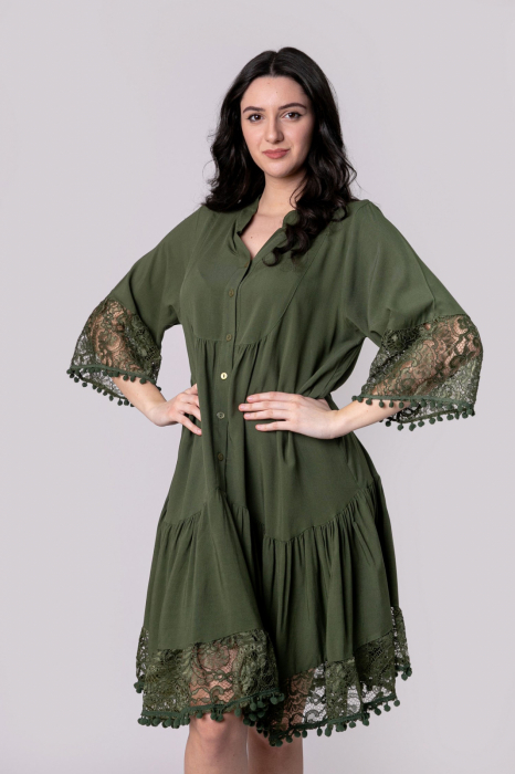 Rochie kaki boho chic cu volane si nasturi [3]