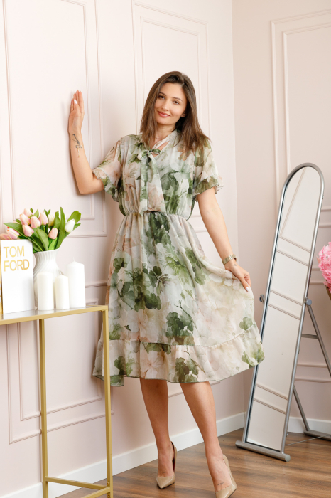 Rochie midi kaki Annalise cu imprimeu floral si funda la decolteu