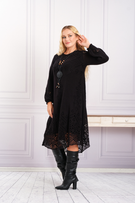 Rochie neagra boho chic tricotata cu detaliu perforat [2]