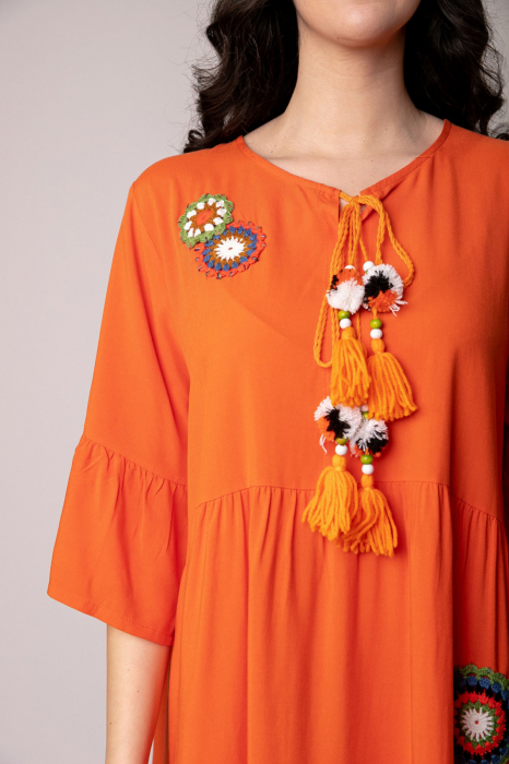 Rochie orange boho chic cu volane si maneci largi [2]