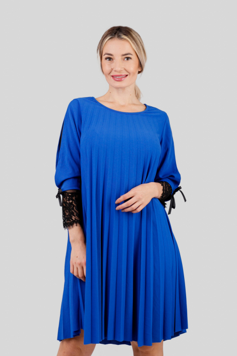 Rochie plisata albastru regal cu insertie de dantela [2]