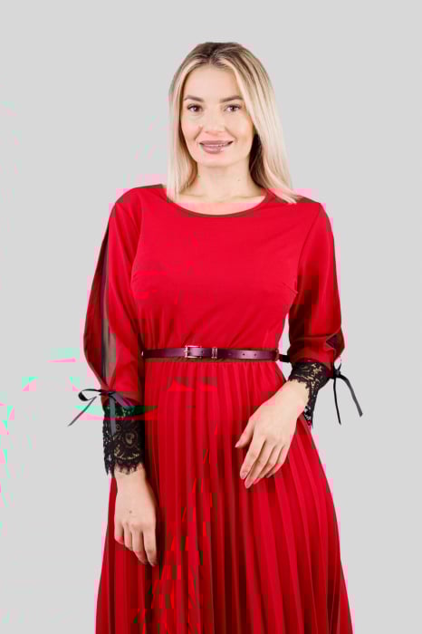 Rochie plisata rosie cu dantela si curea in talie [2]