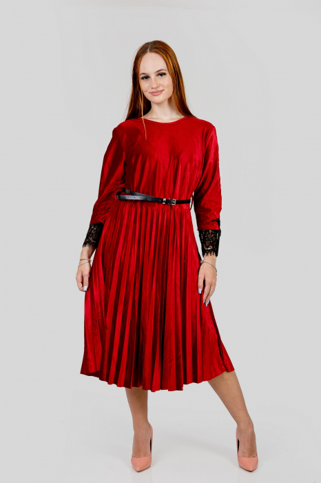 Rochie plisata rosie din catifea cu dantela si curea in talie [4]