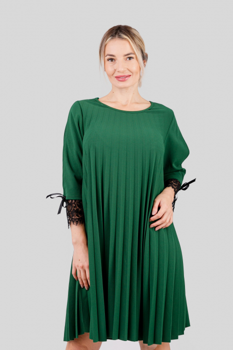 Rochie plisata smarald verde cu insertie de dantela [4]
