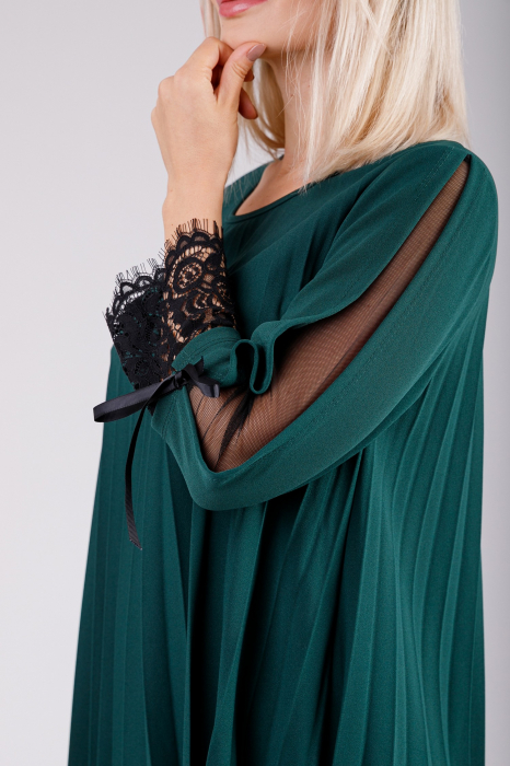 Rochie plisata verde cu insertie de dantela [3]