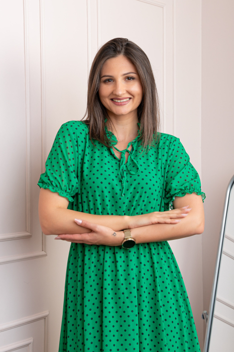 Rochie retro verde Leslie cu buline negre si maneci bufante [2]